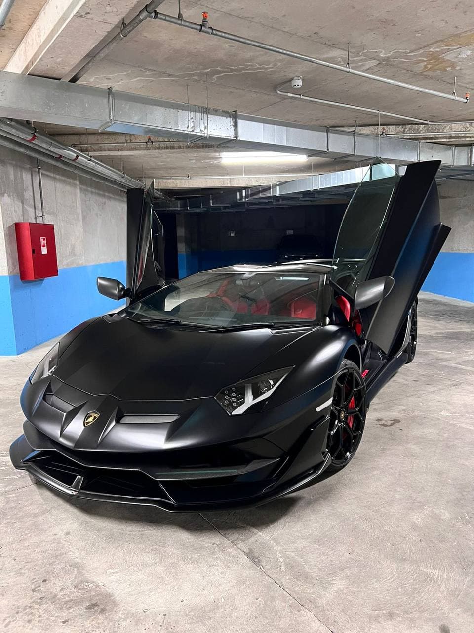 2020 Lamborghini Aventador SVJ